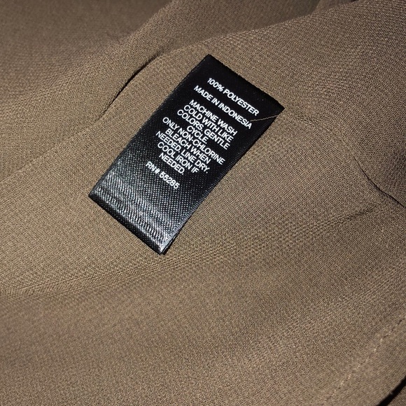 Express Sheer Ruffle Layer Top - Picture 4 of 5